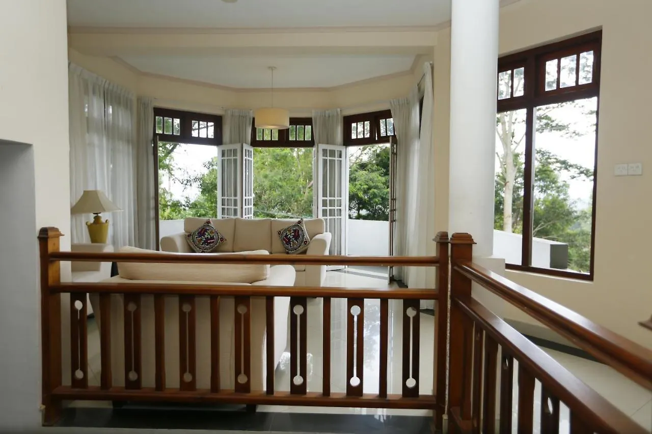 Vendégház Crown Hills Kandy Inn