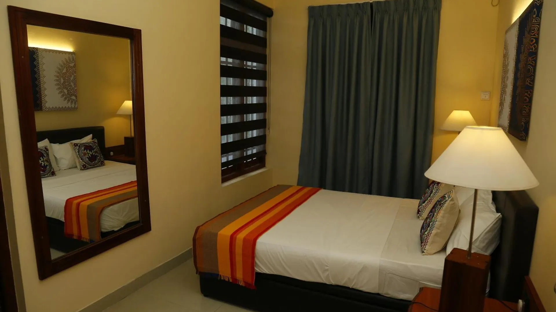 Crown Hills Kandy Inn Sri Lanka